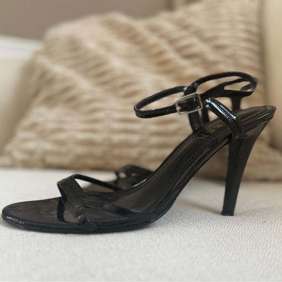 Lauren Ralph Lauren Black Patent Strappy Heels - Picture 3 of 8